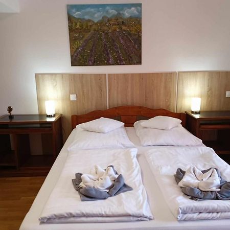 Bogács Margareta Apartman Es Ueduelohaz מראה חיצוני תמונה