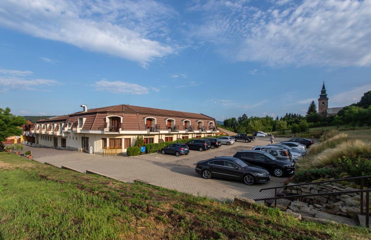 Bogács Margareta Apartman Es Ueduelohaz מראה חיצוני תמונה