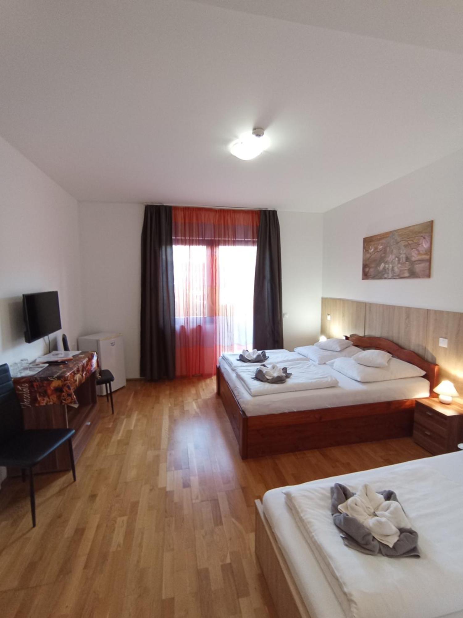 Bogács Margareta Apartman Es Ueduelohaz מראה חיצוני תמונה